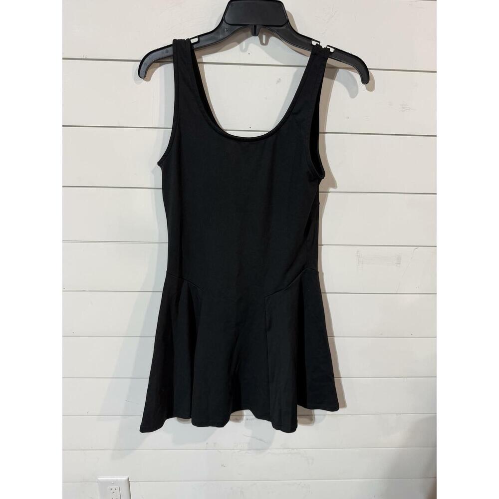 Halara Women’s 2 Pc Athletic Set Black Skirt Tank with Shorts S - Picture 1 of 4